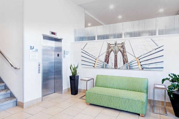 Holiday Inn Express Brooklyn Main image